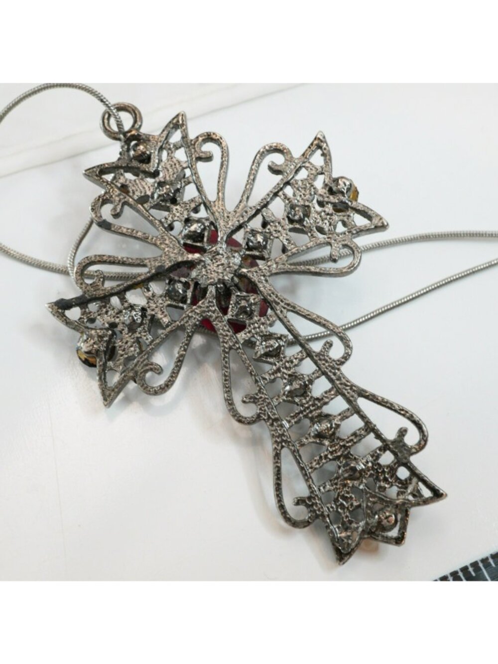 Vintage Goth Filigree Cross Necklace Red Rhinestone Silver Tone 18" - Picture 4 of 7